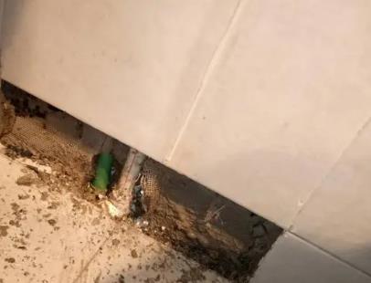 蓬江楼顶漏水维修公司分享下修复水管漏水的几种小方法